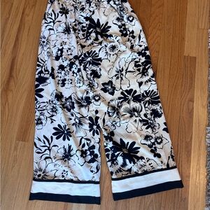 Abercrombie & Fitch Kids Black and White Floral Pants